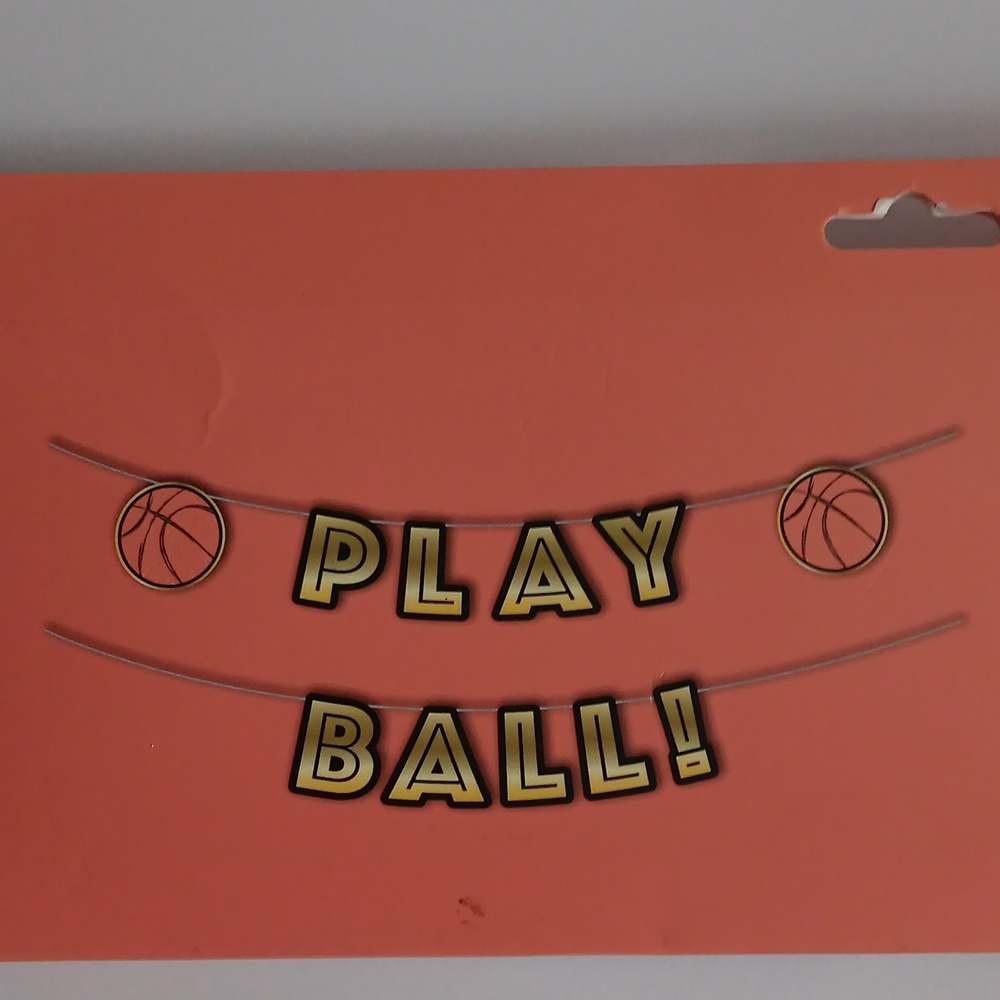 BASKETBALL PARTY BANNER - PLAY BALL!